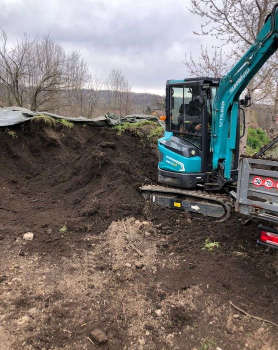 Pamant de flori negru vegetal si pamant de umplutura