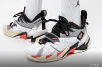 Adidasi Jordan . Nike