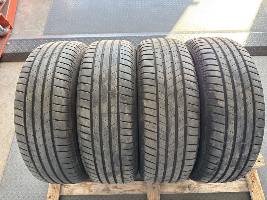 4бр. ОТЛИЧНИ Летни Гуми 195/65R/15 -BRIDGESTONE- DOT:3922- 6.2мм.