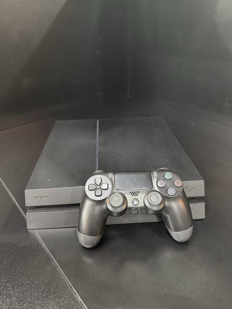 Playstation 4 / 500gb