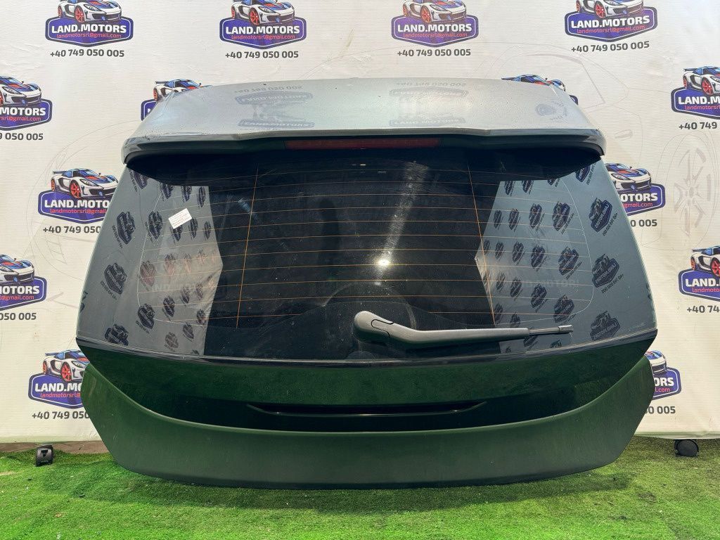 Haion cu luneta volvo v40 2012-2020