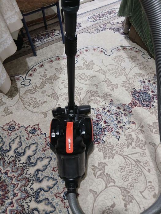 Пылесос самсунг в хорошем состоянии