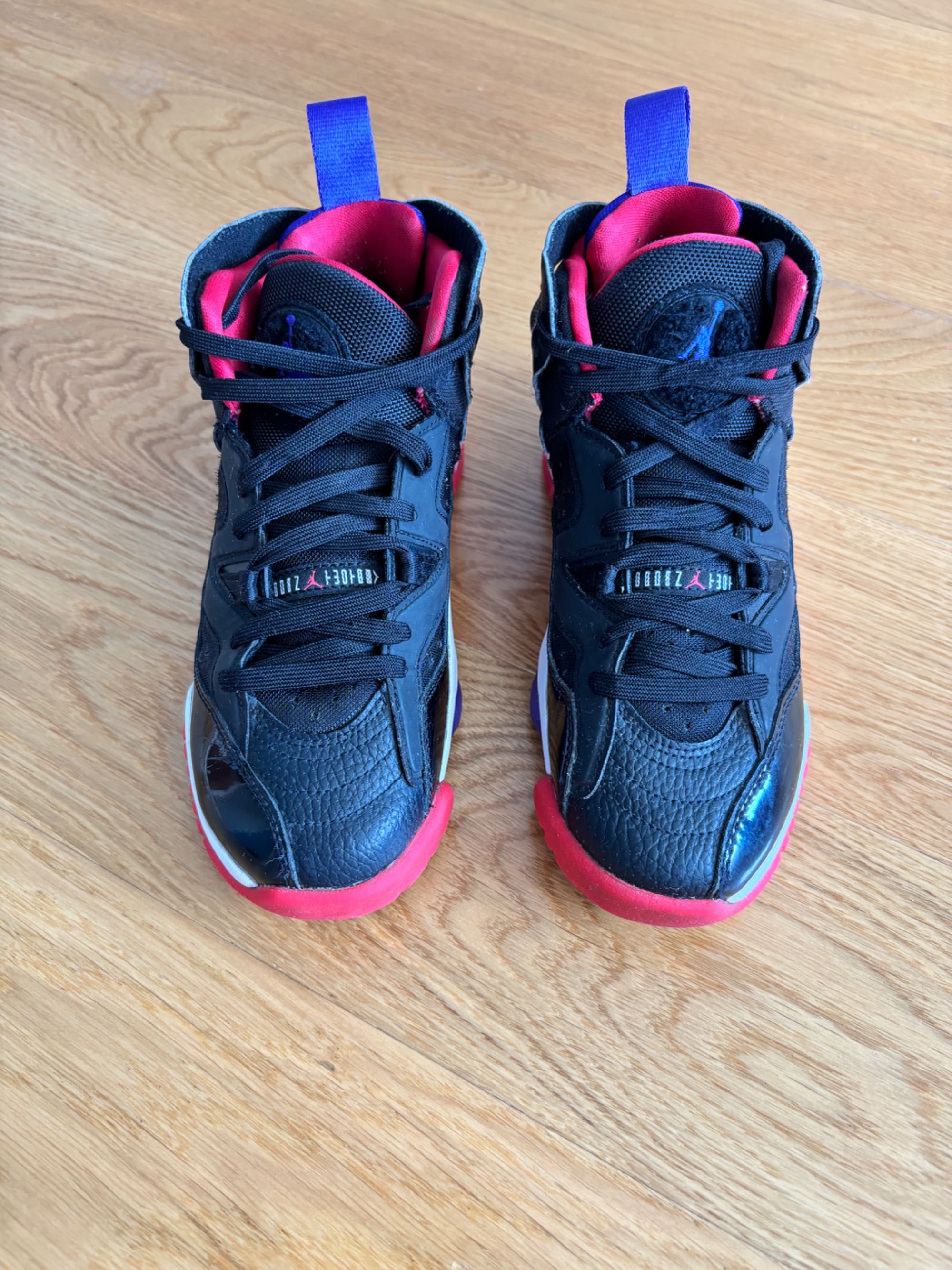 Jordan Jumpman Two Tray 36