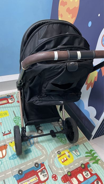 Продам детскую коляску