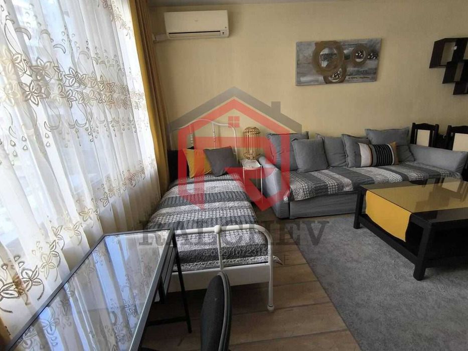 Дава се под наем Двустаен апартамент в Варна, Левски - 75 кв.м за 612 € - Снимка #8