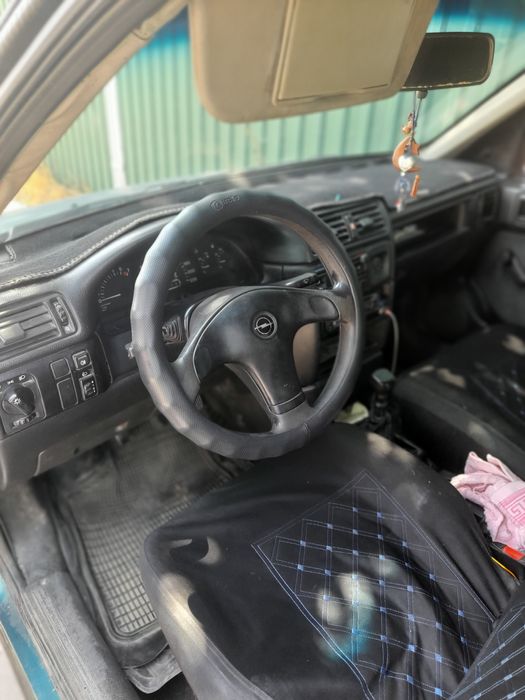 Продаётся Опель вектра