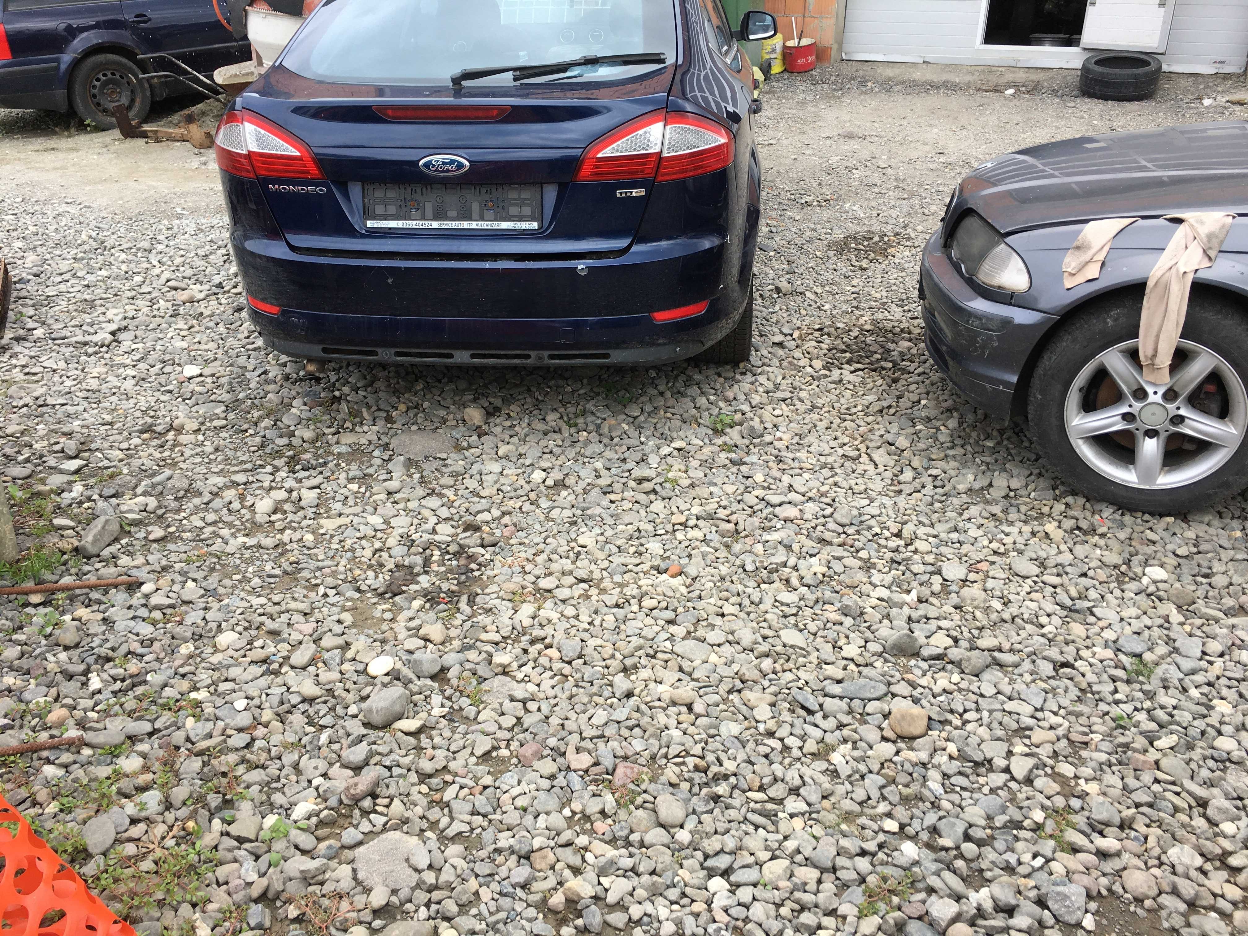 Dezmembrez Ford Mondeo MK4 2.0 TDCI din 2008