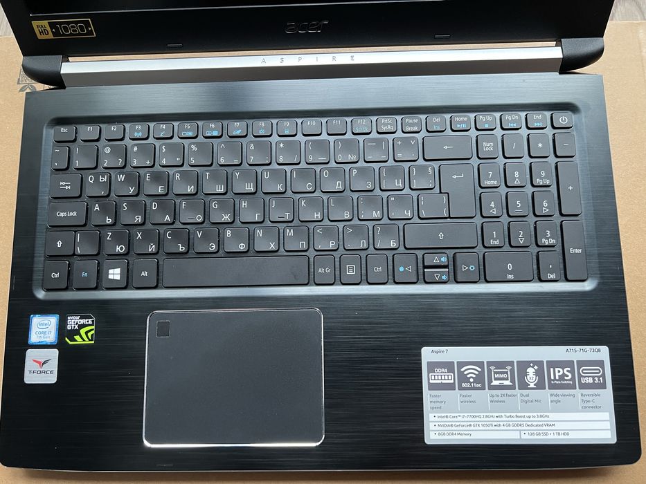 Лаптоп Acer Aspire 7 A715-71G