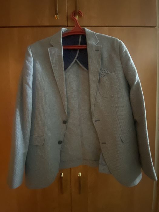 Продам мужской пиджак в идеальном состоянии!