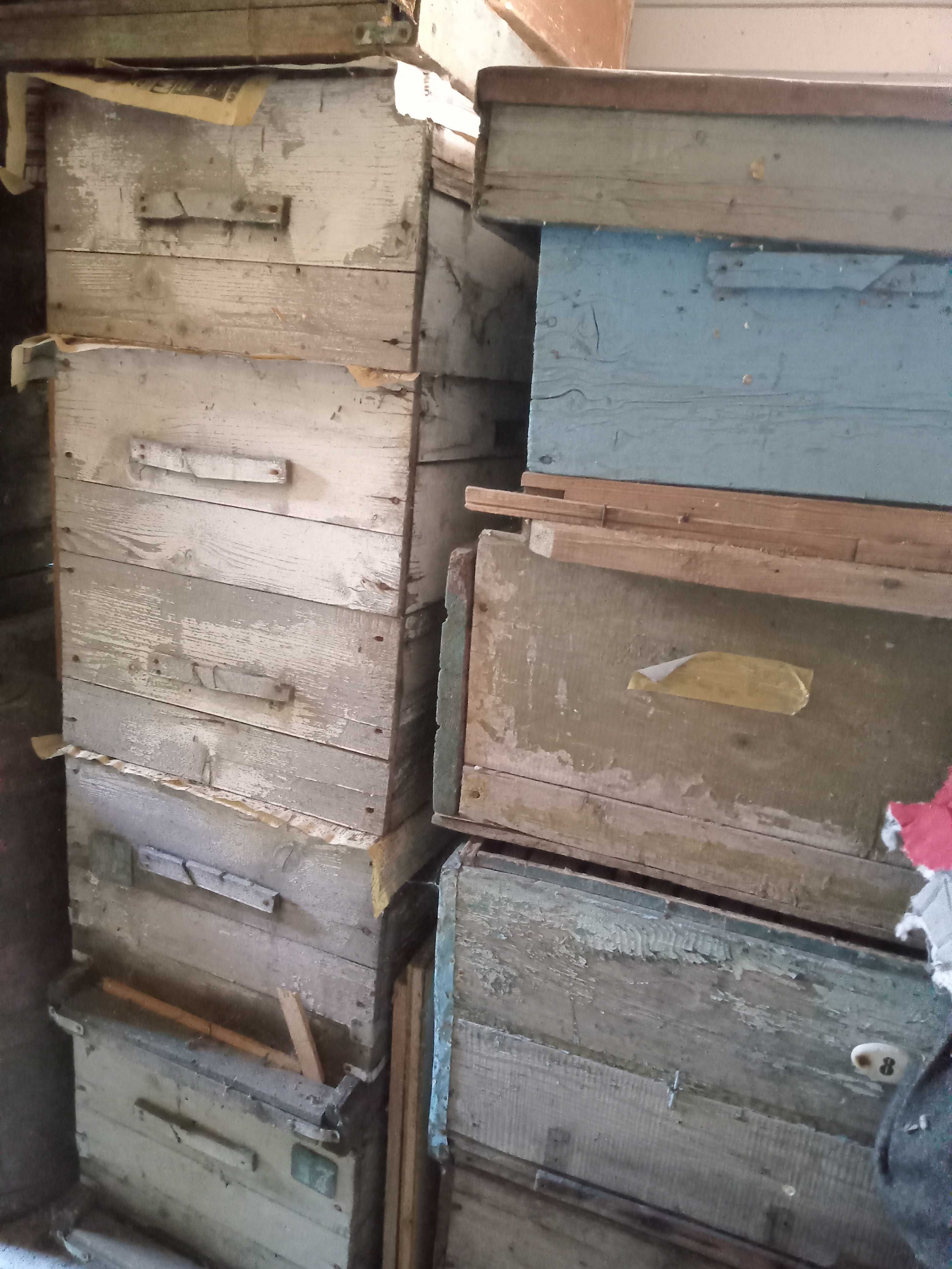 Продам деревянные ульи, улики, домик для пчел