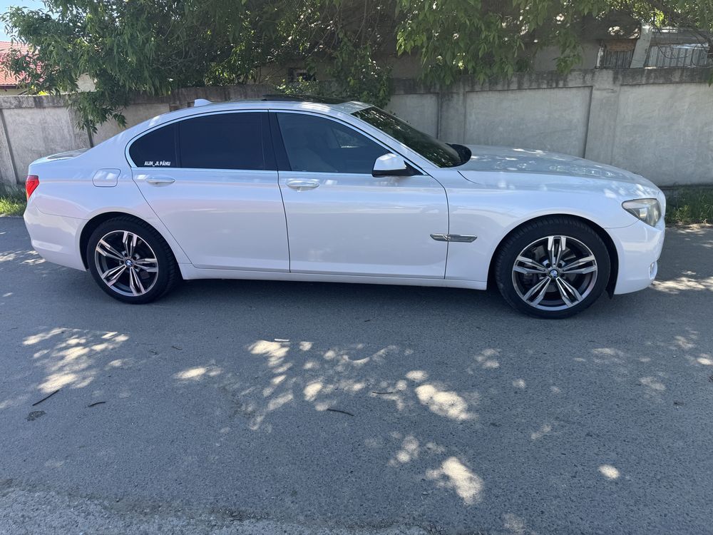 Bmw F01 730D 245CP 2012 Propietar fiscal pe loc pret fix