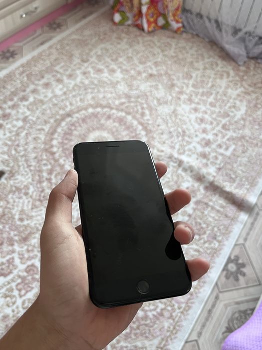 продам айфон 7 плюс