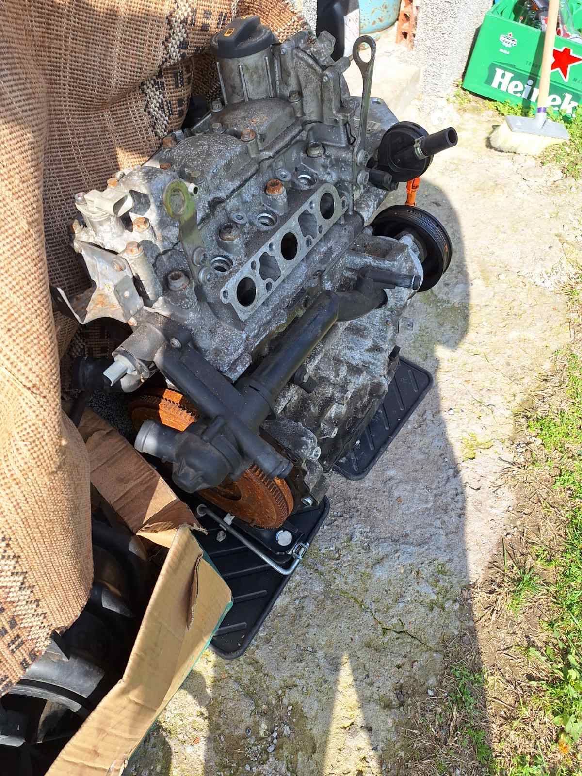 Двигатл 1.2 V6 КОД BBM
