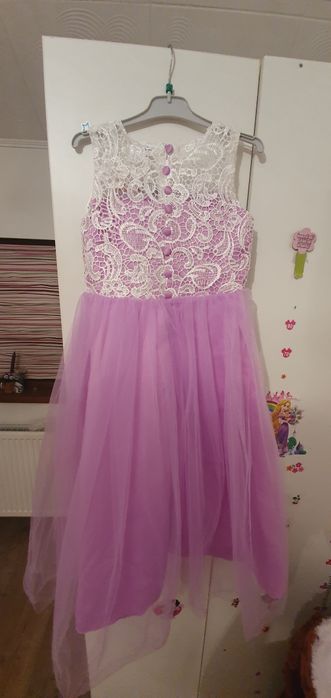 Rochite elegante 7-8 ani