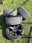 Гуми Bridgestone potenza sport 255/35/18 dot 0723 и джанти Rota drift