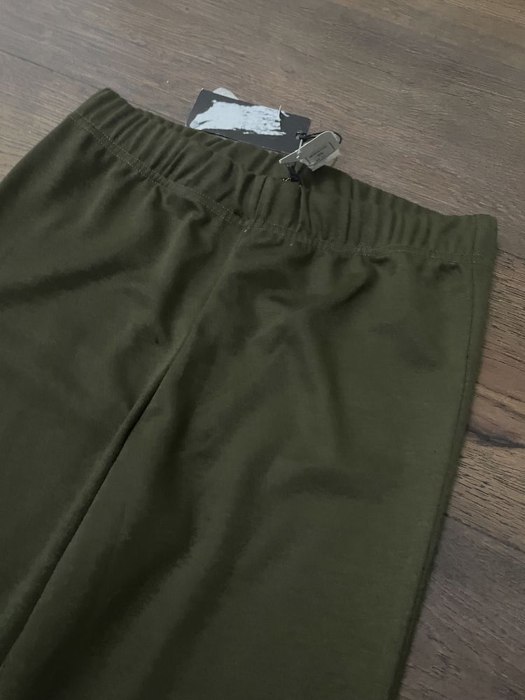 Pantaloni evazati verde masliniu nou cu eticheta