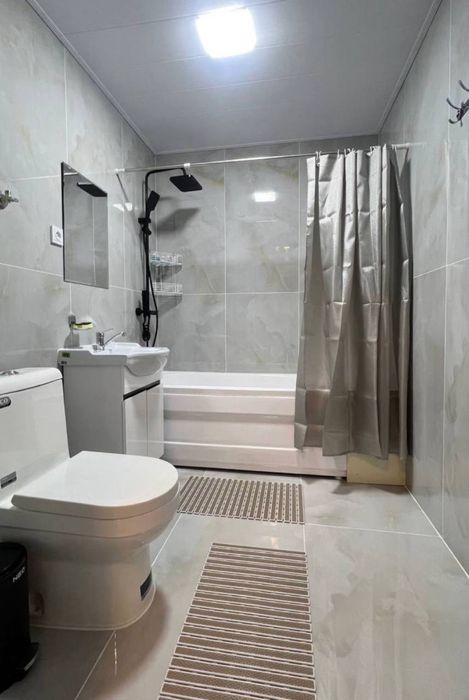 Сдается в аренду квартира. 3 комнаты. 1й этаж. Вокзал.