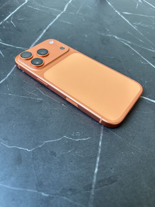 IPhone 17 Pro 256GB Cosmic Orange