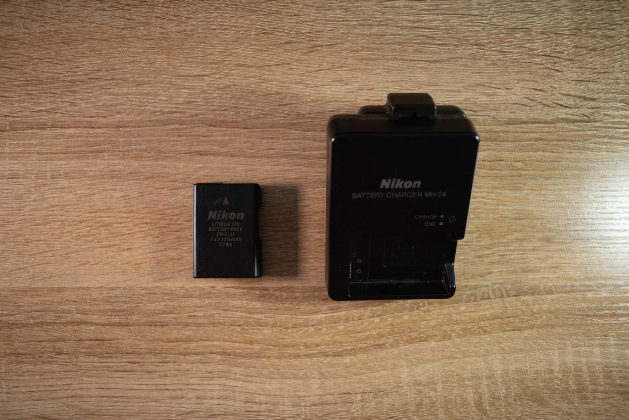 Nikon D5300 + китов + теле + аксесоари