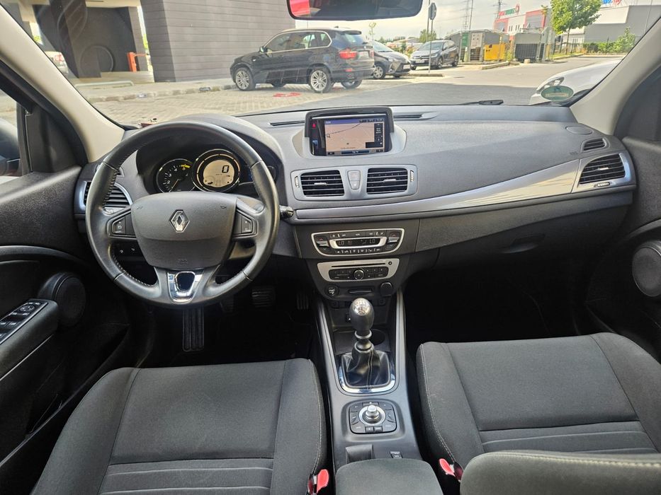Vând Renaul Megane Limited 1.5 dci 110cp