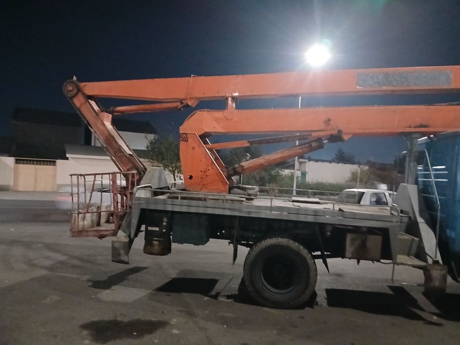 Продаётся автовышка 22 метра