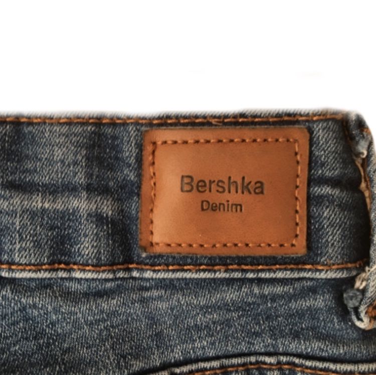 Дънки bershka