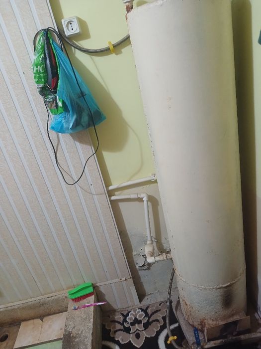 Продаётся титан  80 литров