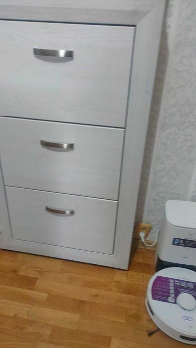 Мебель для прихожки из трех составляющих