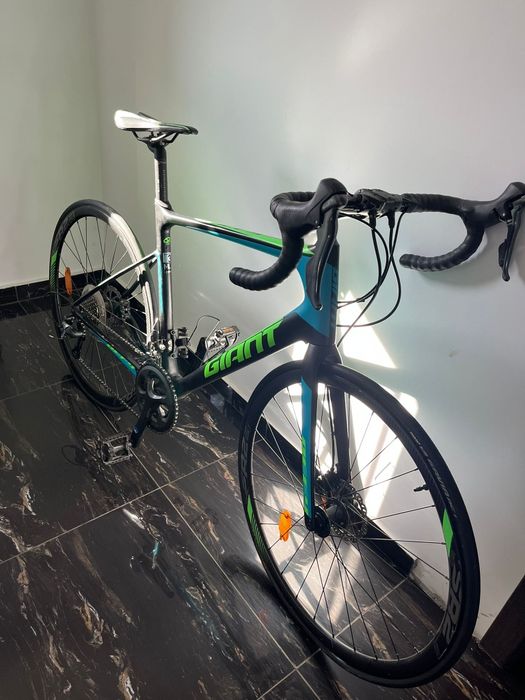 Bicicleta Giant Defy Advanced