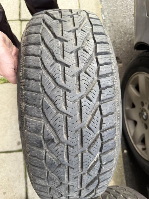 Зимни гуми 205/55/16 KORMORAN