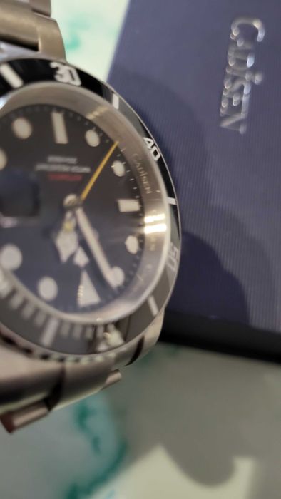 Продавам механичен часовник Cadisen с японски механизъм Seiko NH 35