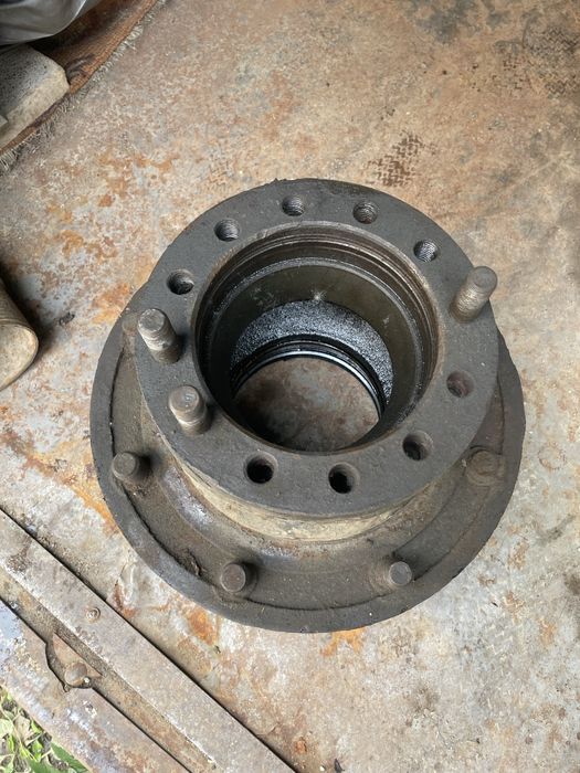 Продам Ступицу на  ЗИЛ