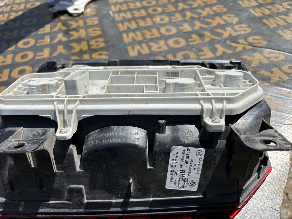 Стоп VW Caddy