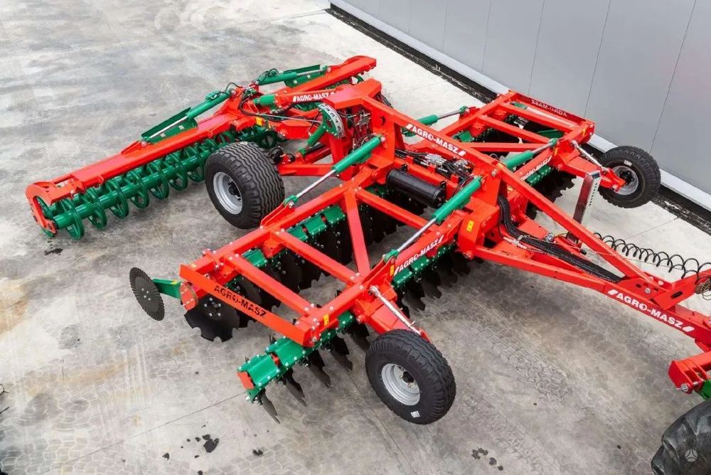 Agro-Masz BTC 50H terradisc greu tractat, cu tavalug inelar si nivelator 5700 kg, 200 cp +, OFAS, SKF