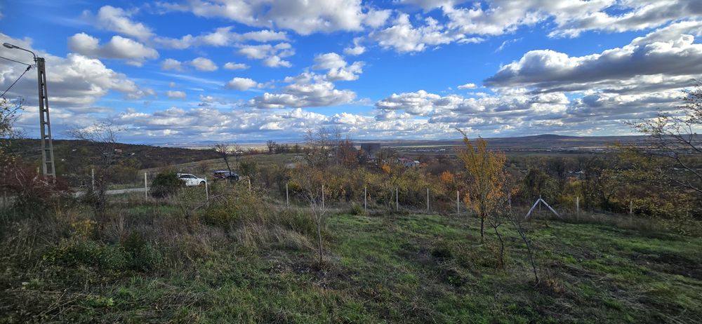 Vand Teren Oradea zona Podgoria pentru construit Cabana sau Anexa
