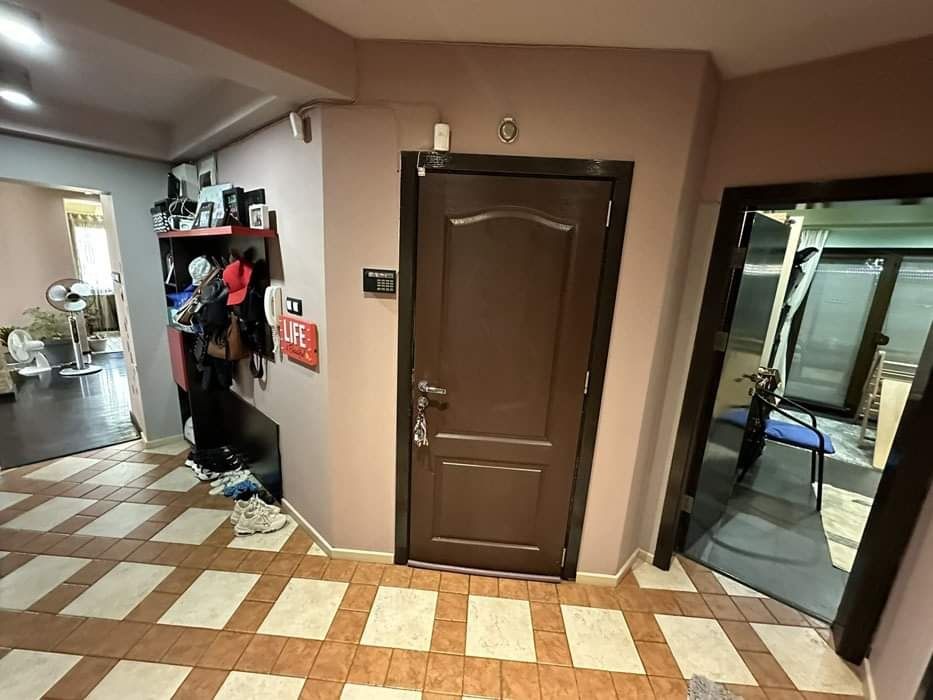 Продава се Многостаен апартамент в Видин, Александър Стамболийски - 130 кв.м за 1154 €/кв.м - Снимка #6
