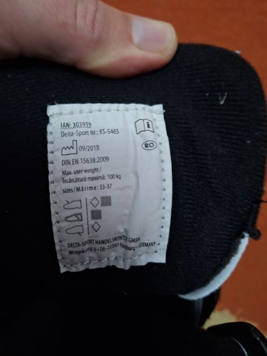 Patine reglabile 33-37