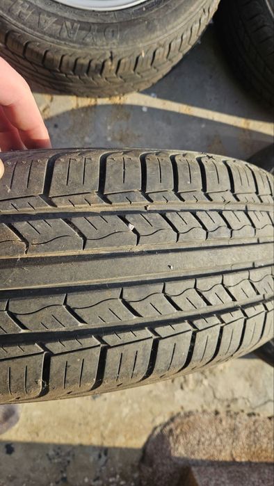 Гуми + джанти за ford mondeo 1