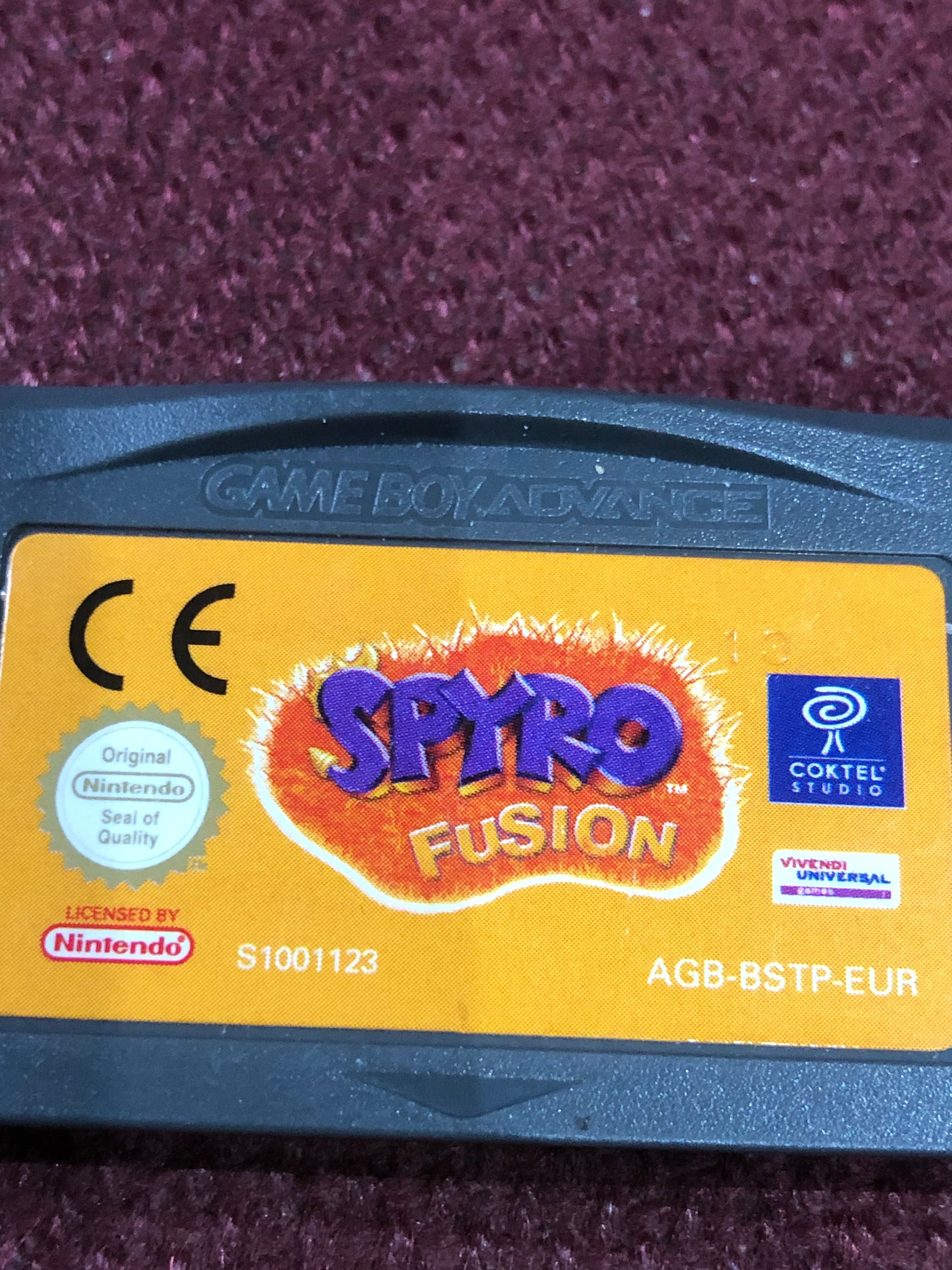 Joc Nintendo Gameboy Advance - Spyro Fusion