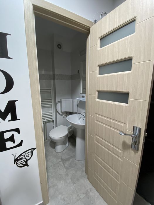 Inchiriez garsoniera - Pitesti