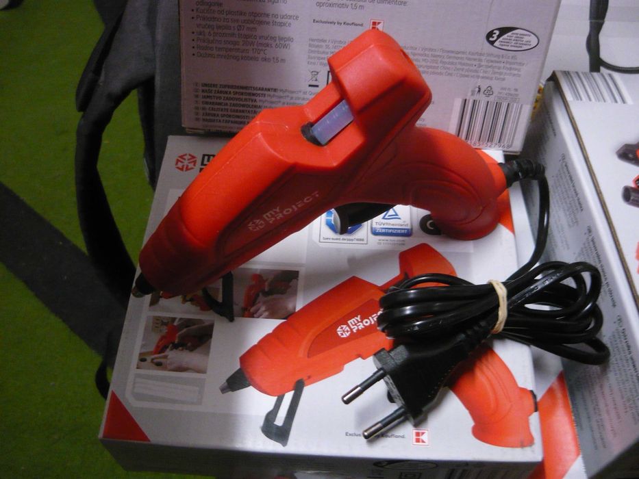 Pistol lipit cu batoane plastic 20 W - 170°C garanție NOU, ideal cadou