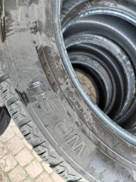 235/55/18" Nokian 4бр.гуми