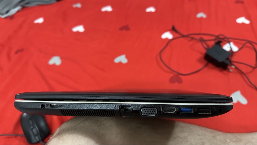 Laptop Asus a541u