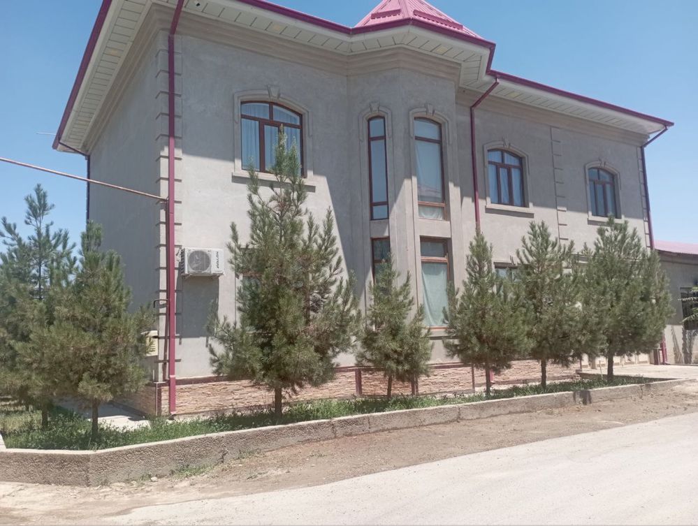 Buxoro shahrida hovli sotiladi