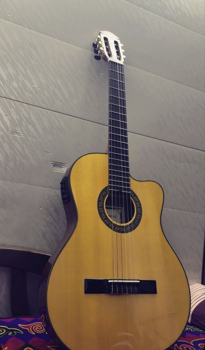 Гитара классика электронный