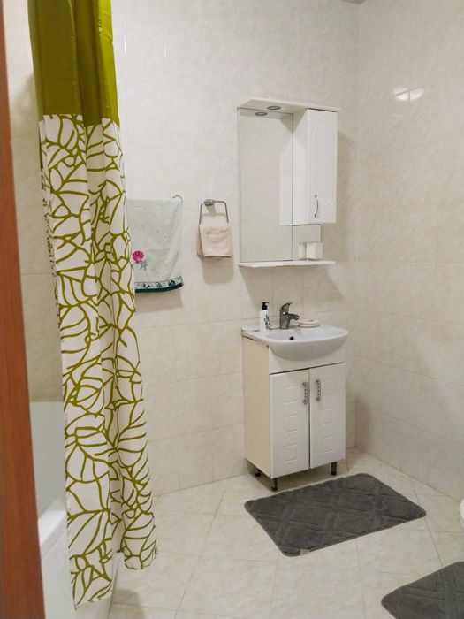 Батыс 1. Продаётся 2 комн.кв.  90 кв.м. Ж.К. Саулет Курылыс.