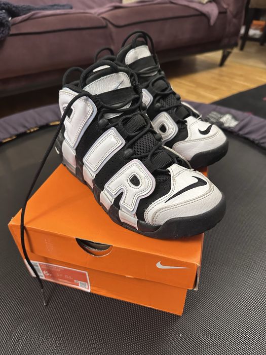 Nike Air More Uptempo, marimea 38,5, ca noi, purtati doar de 2/3 ori