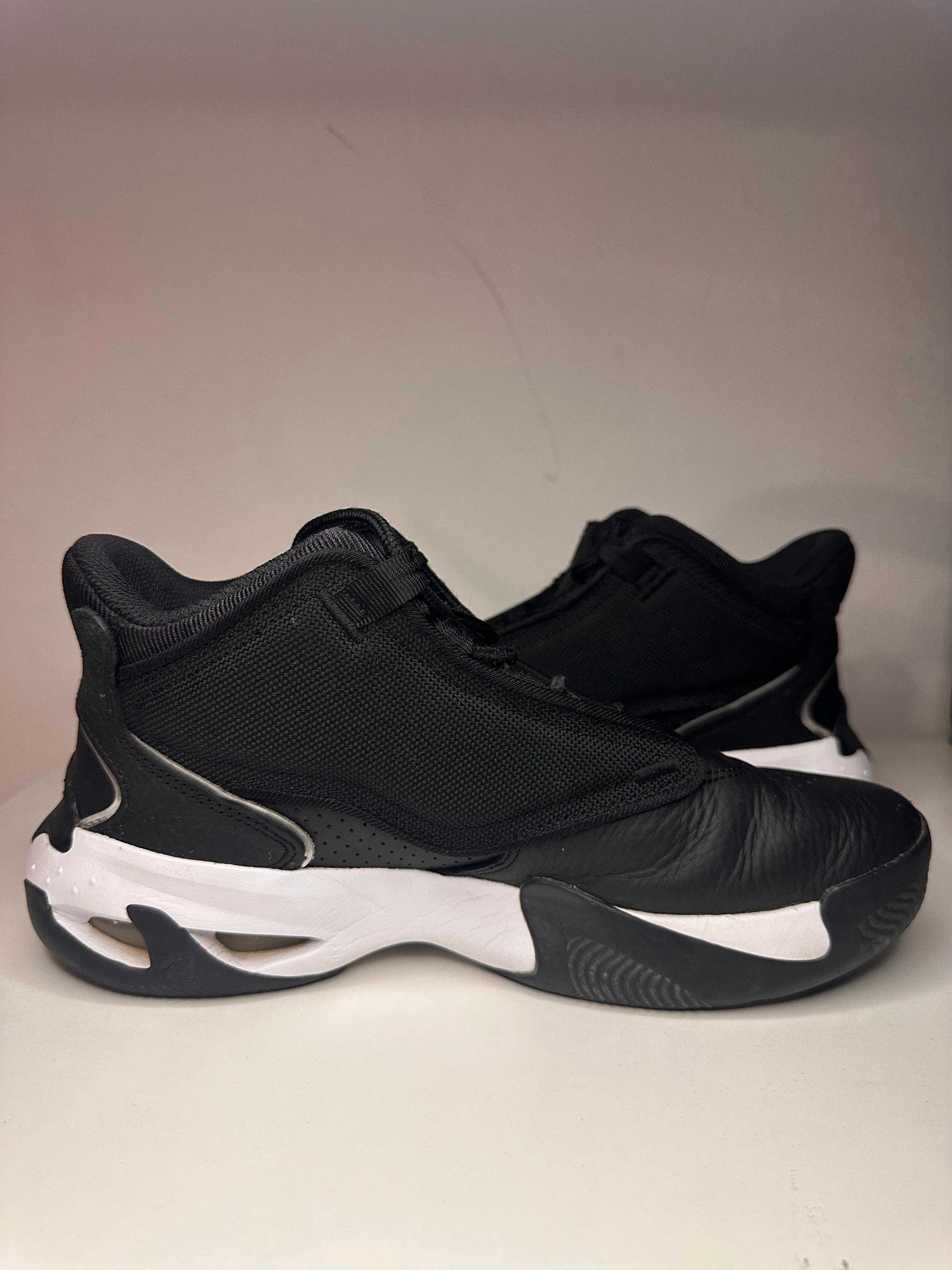 JORDAN MAX AURA 4 marime 41