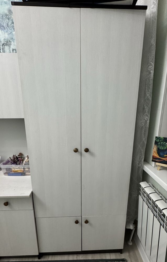 ШКАФЫ и компютерные столы 80тыс