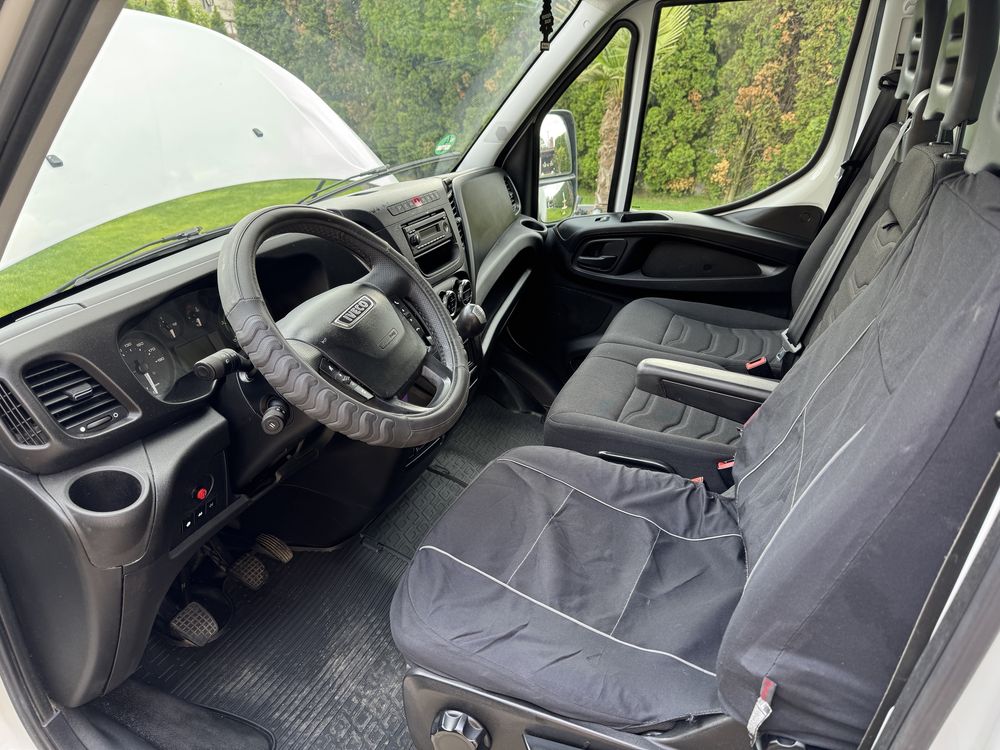 Vand Iveco Daily 3.0D/2016 cu Lift